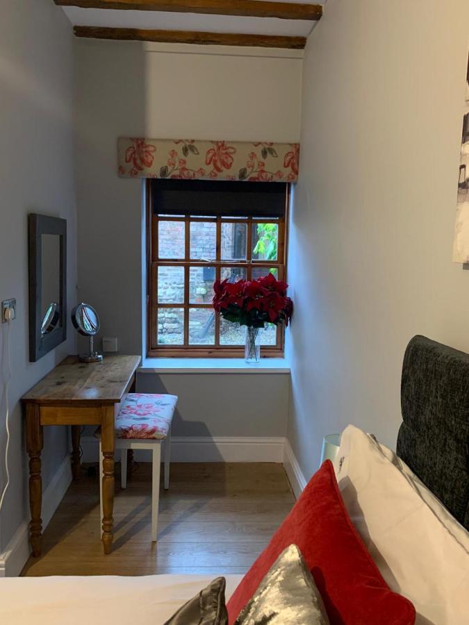 Apartment One, The Carriage House, יורק מראה חיצוני תמונה